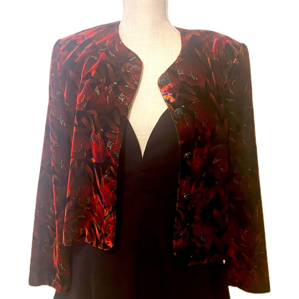 Vintage (80s) Floral Velvet Jacket original Norton McNaughton. Size 10 (medium)